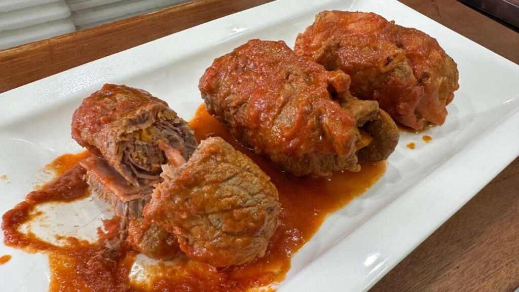 Rollitos de Carne en Salsa: Receta Italiana de Chef Roberta