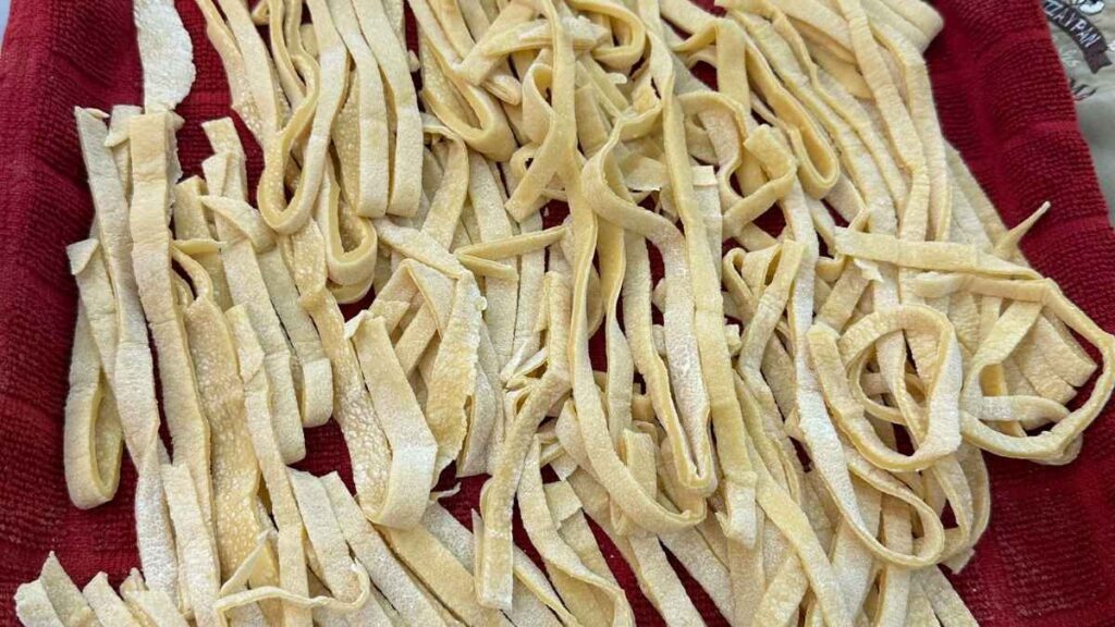 Fettuccine Caseras: Receta Italiana Original (paso a paso)