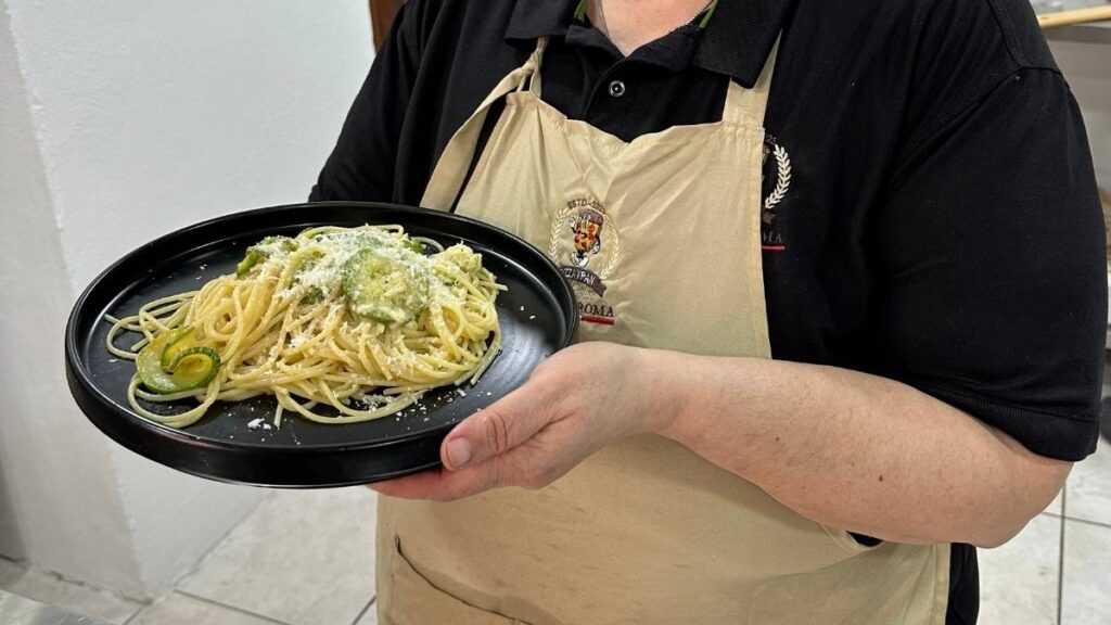 Pasta alla Nerano: Receta Italiana Original con 4 Ingredientes