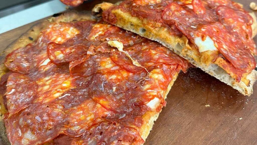 Pizza Pepperoni en Italia NO Existe: Pide Diavola (guía auténtica) 2 Pizza Pepperoni en Italia NO Existe: Pide Diavola (guía auténtica)