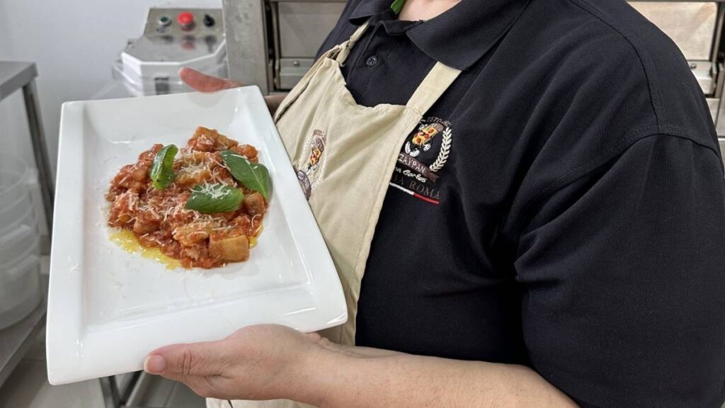 Pappa al Pomodoro: Receta Toscana Fácil y Auténtica 2 Pappa al Pomodoro: Receta Toscana Fácil y Auténtica